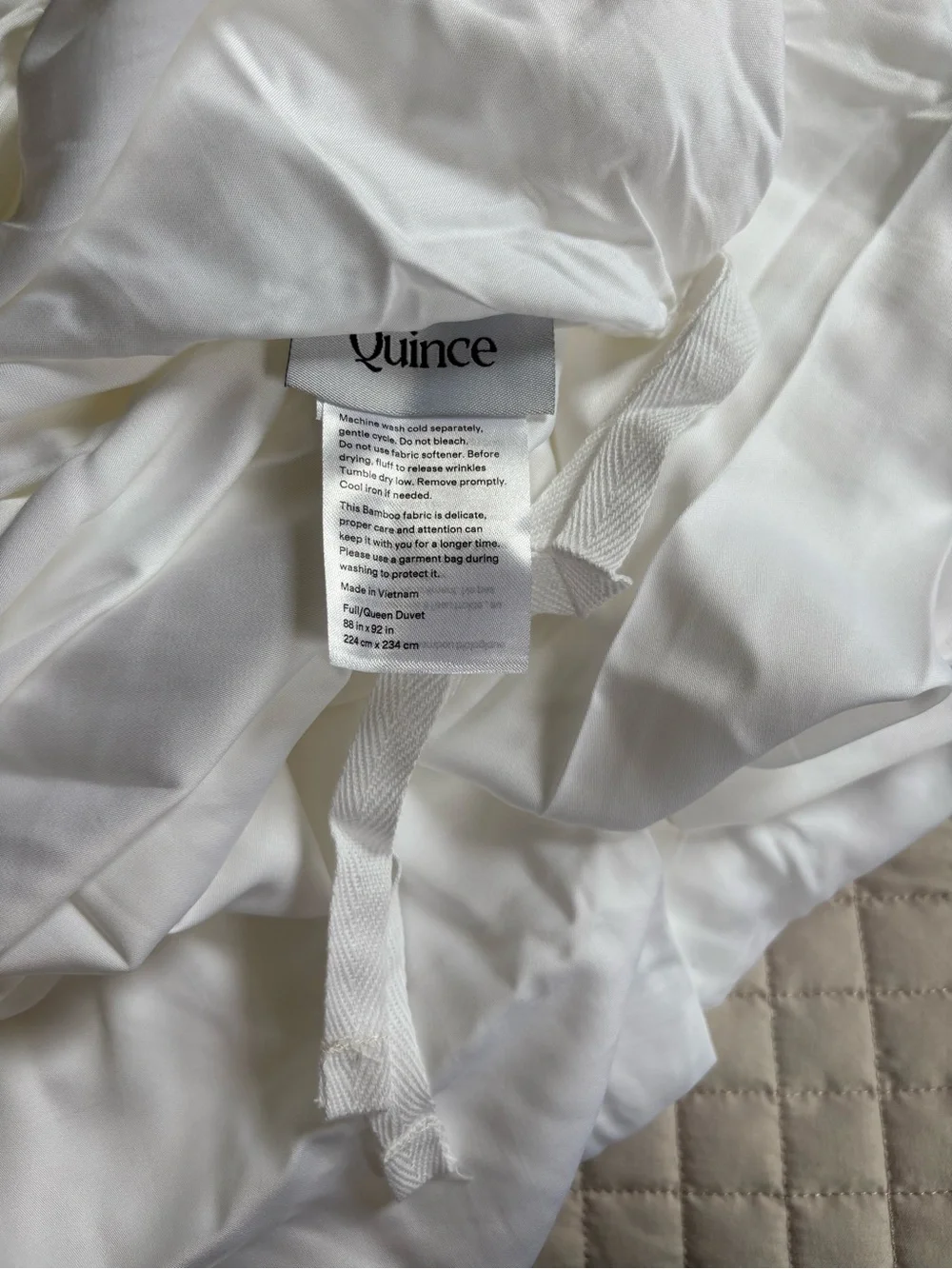 Like New Bamboo Duvet Cover Set - Full/Queen, White